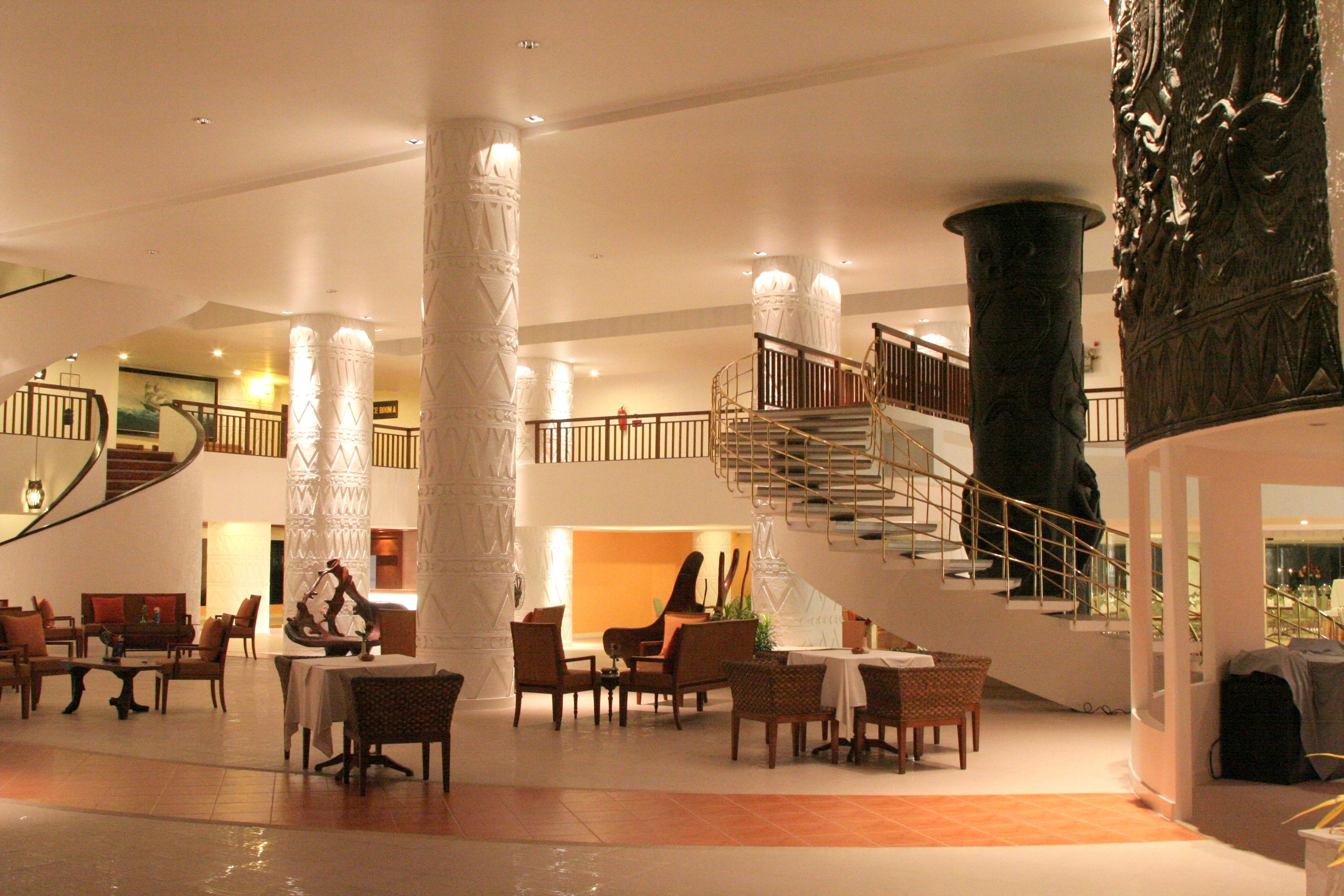 Hotel Tropicana Патая Екстериор снимка
